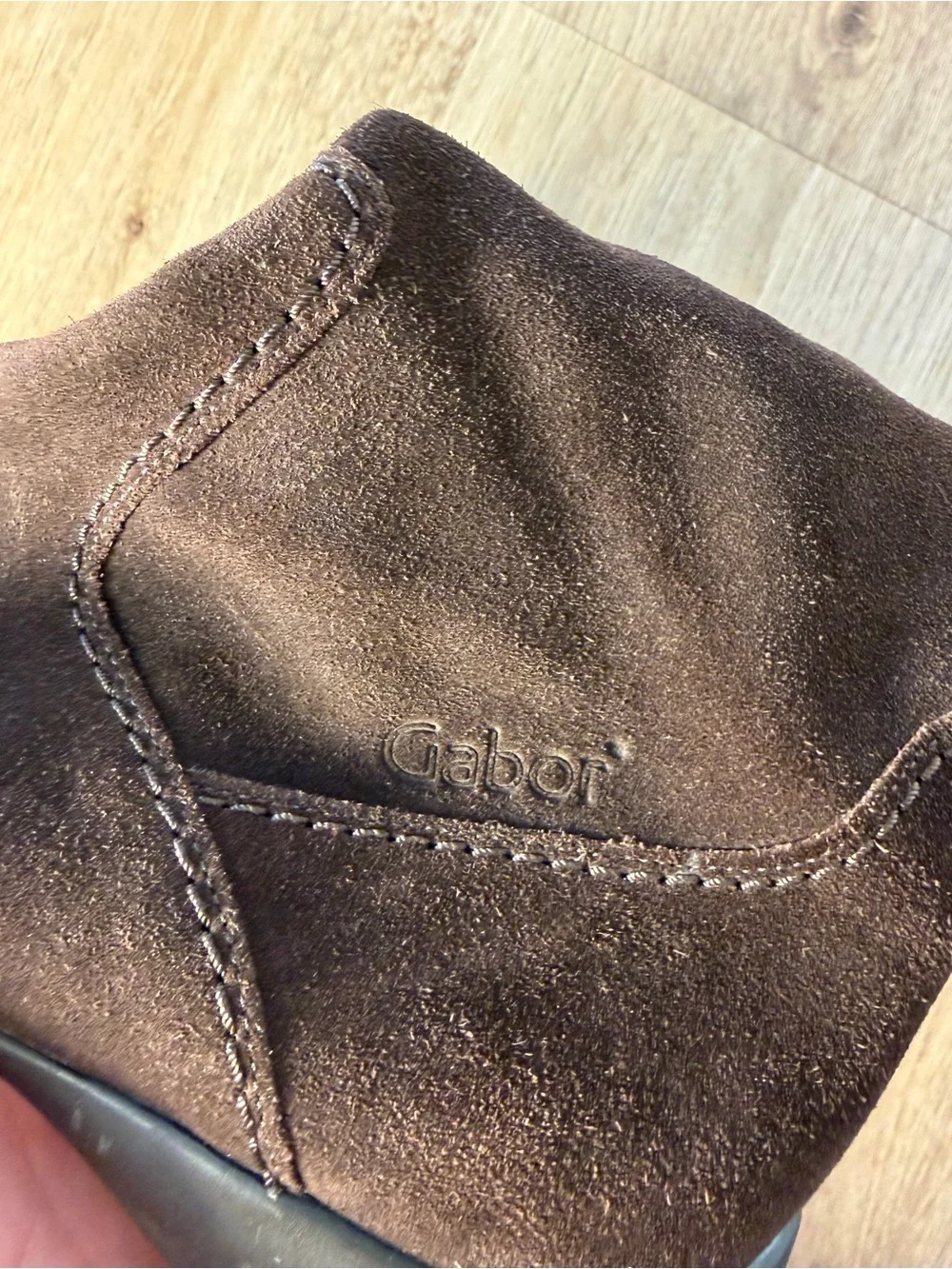Gabor Women’s Brown Suede Knee-High Boots Riding side Zip size 6 western soft